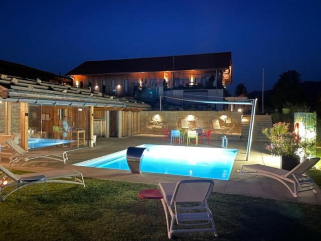 Private Luxury *